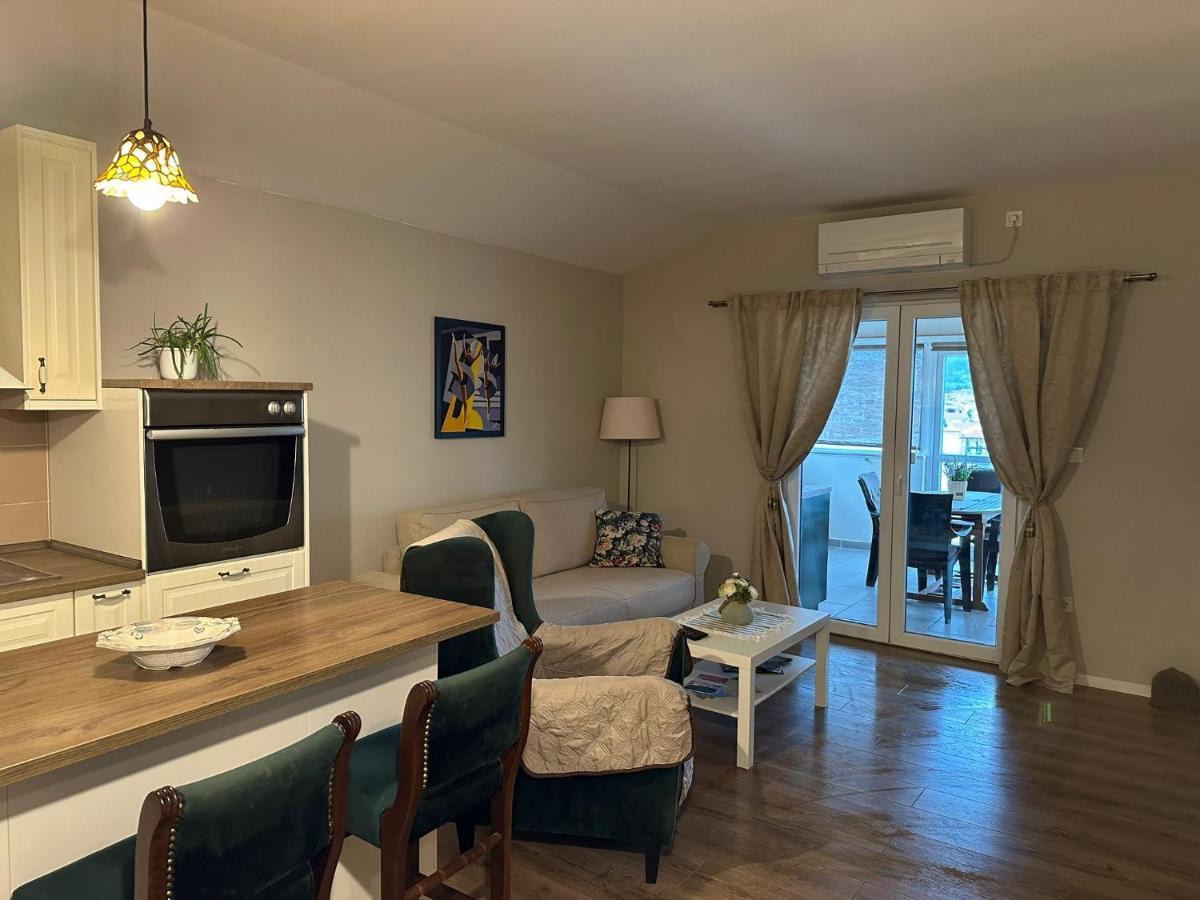 Apartman Lusy Трибунь Экстерьер фото